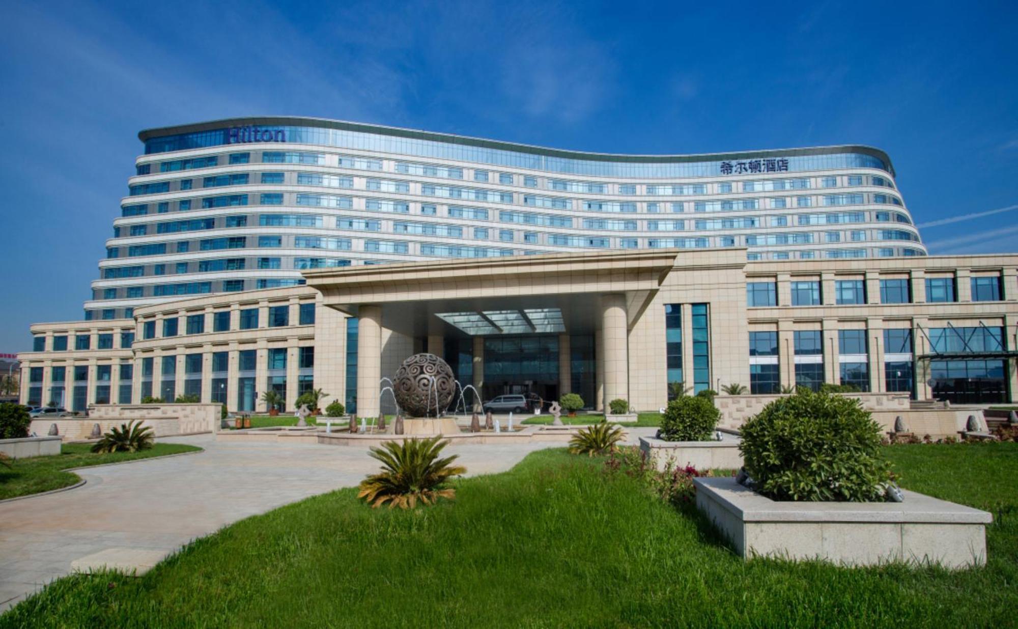 Hilton Urumqi Esterno foto