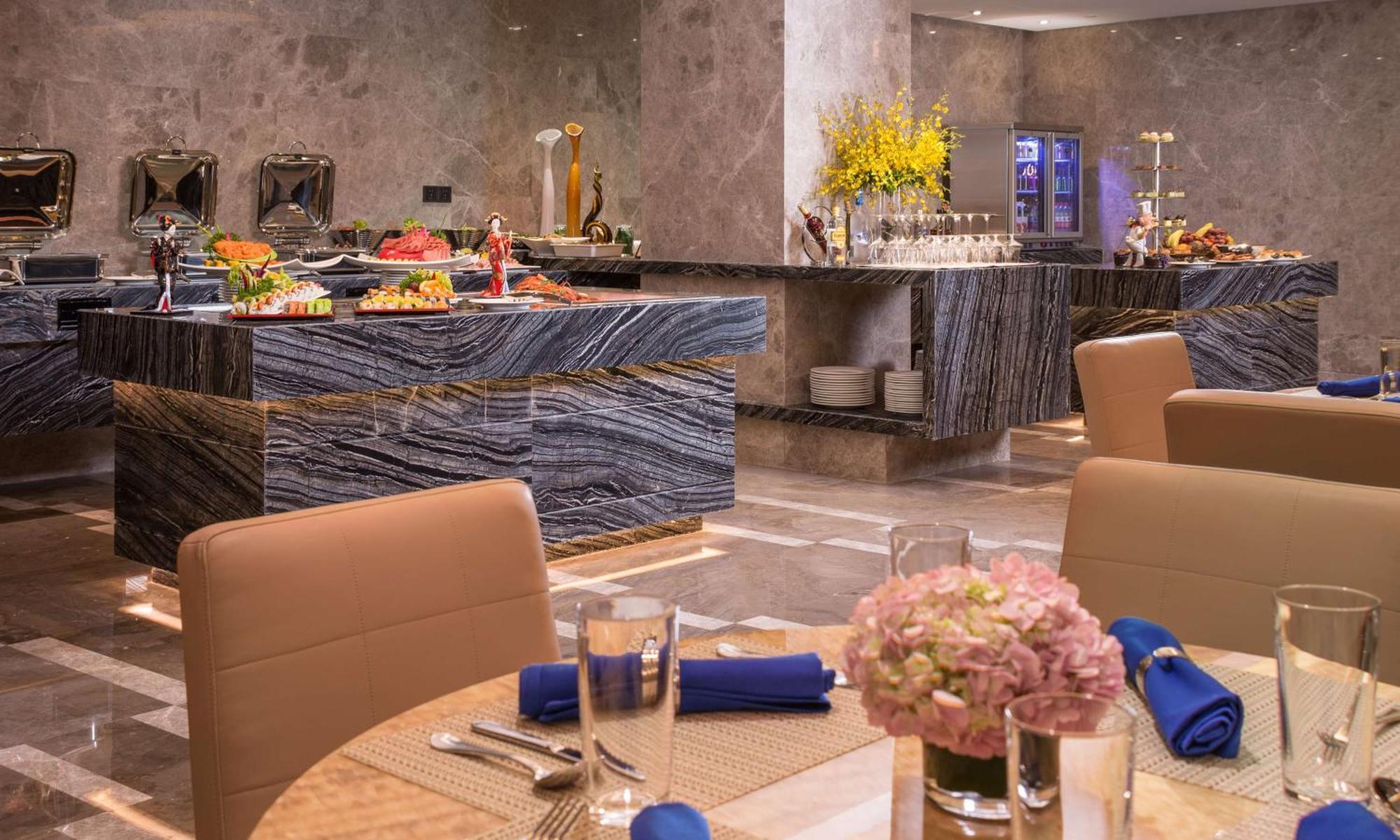 Hilton Urumqi Esterno foto